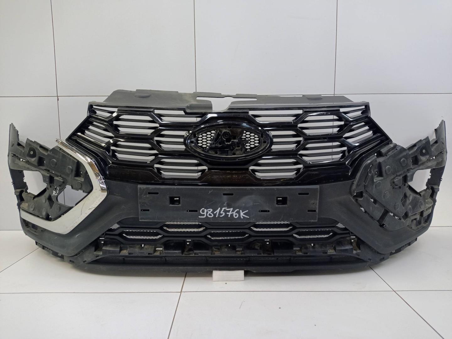 Бампер передний