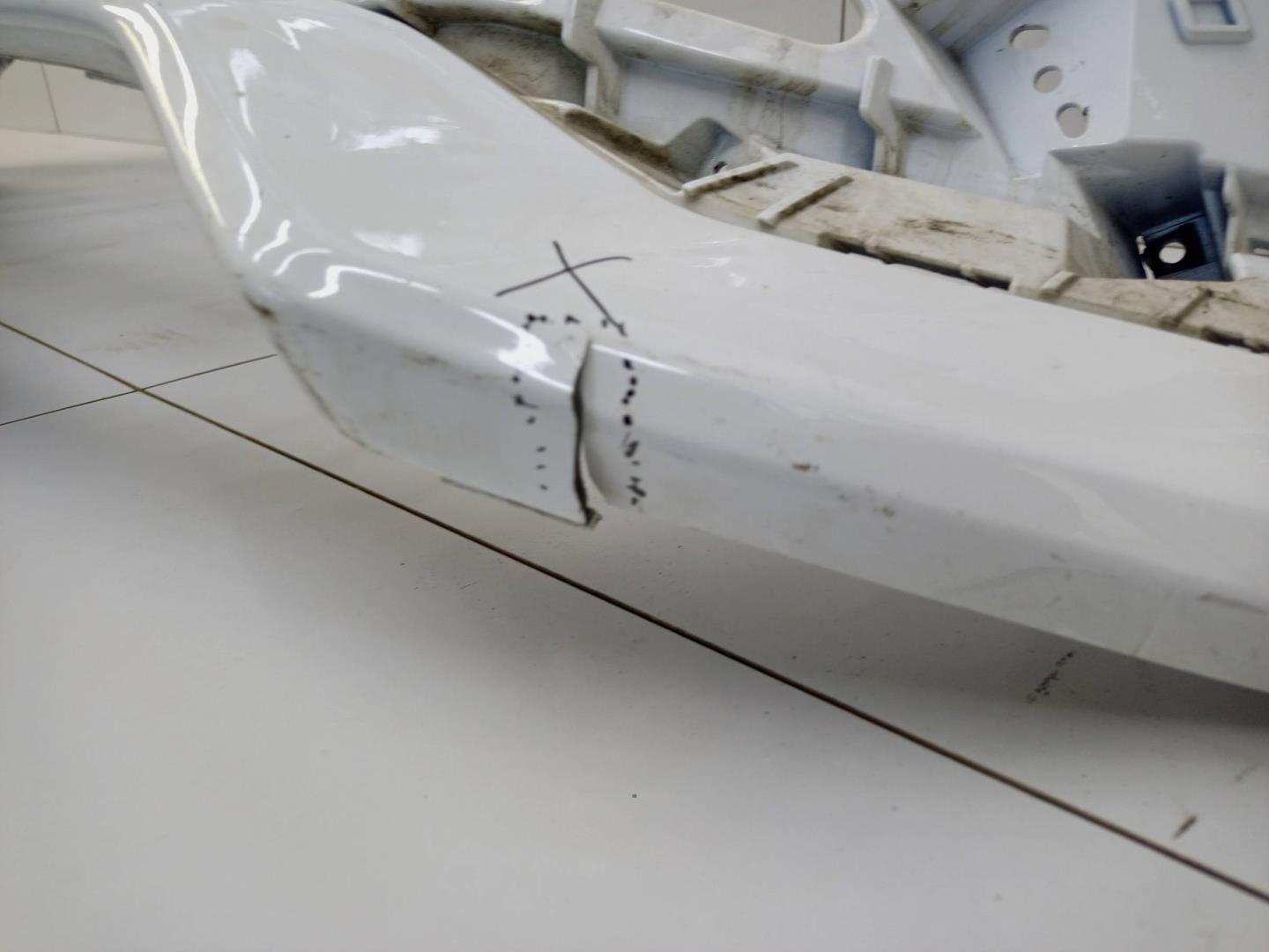 Бампер передний