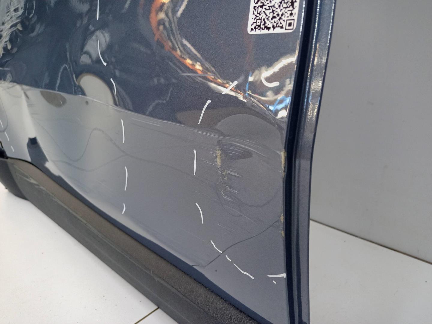 Дверь задняя правая