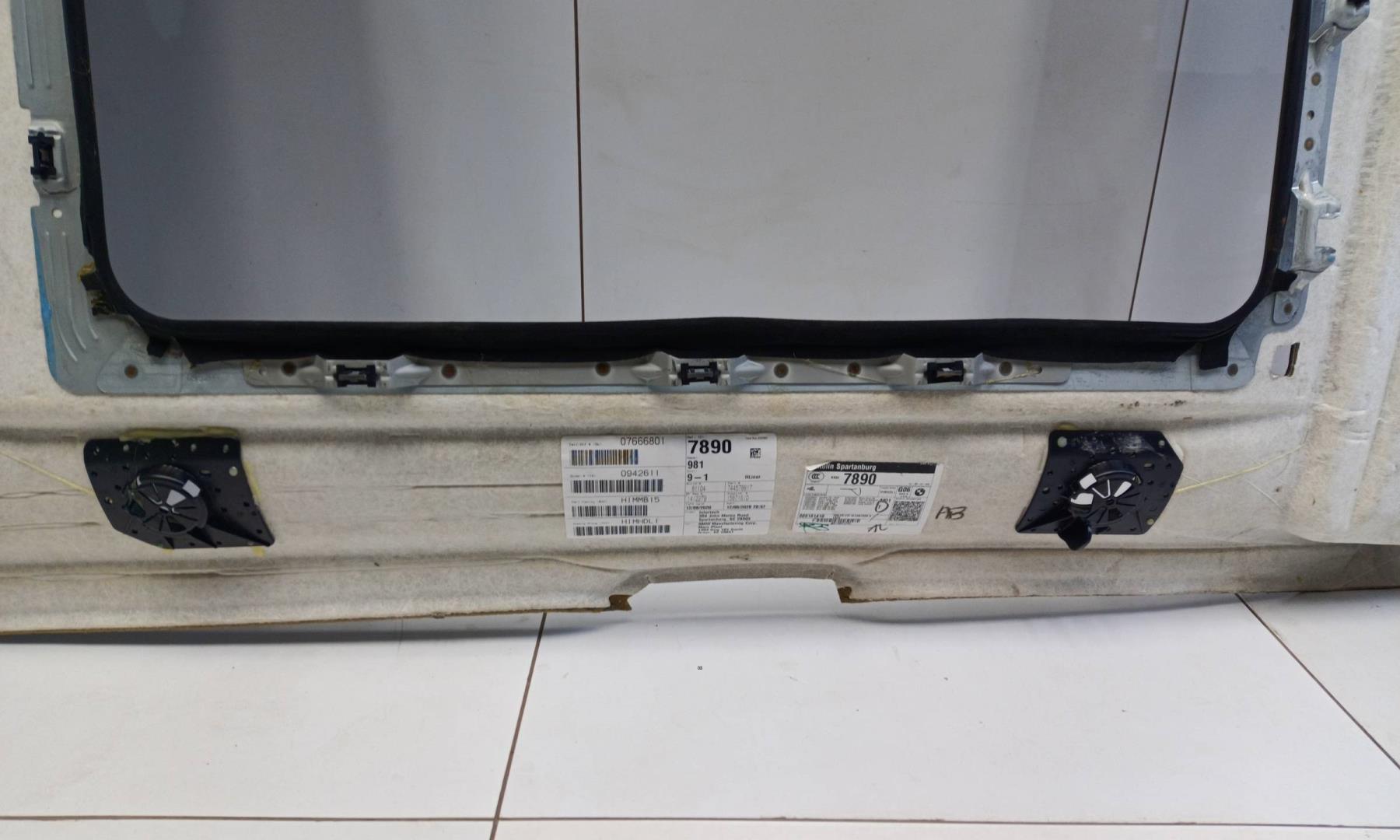 Обшивка потолка