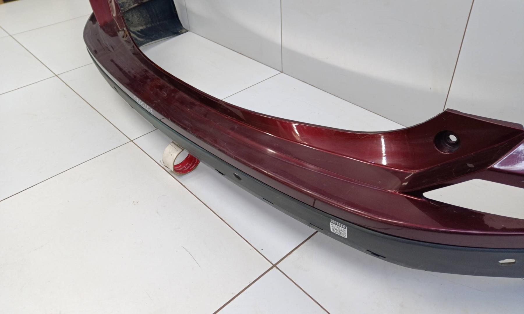 Бампер задний