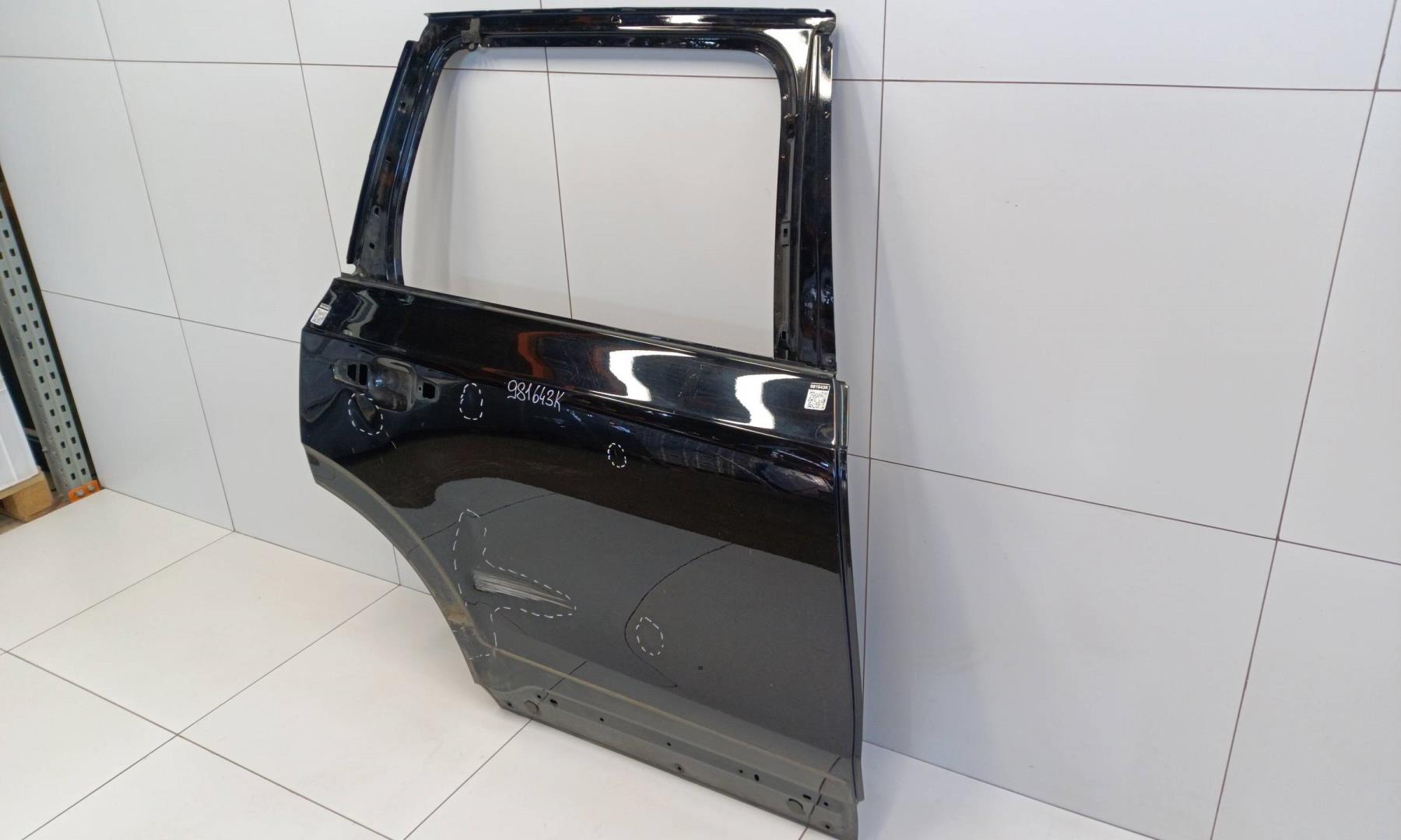 Дверь задняя правая
