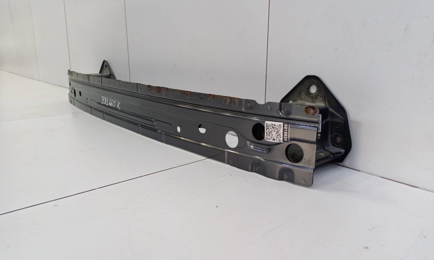 Усилитель заднего бампера