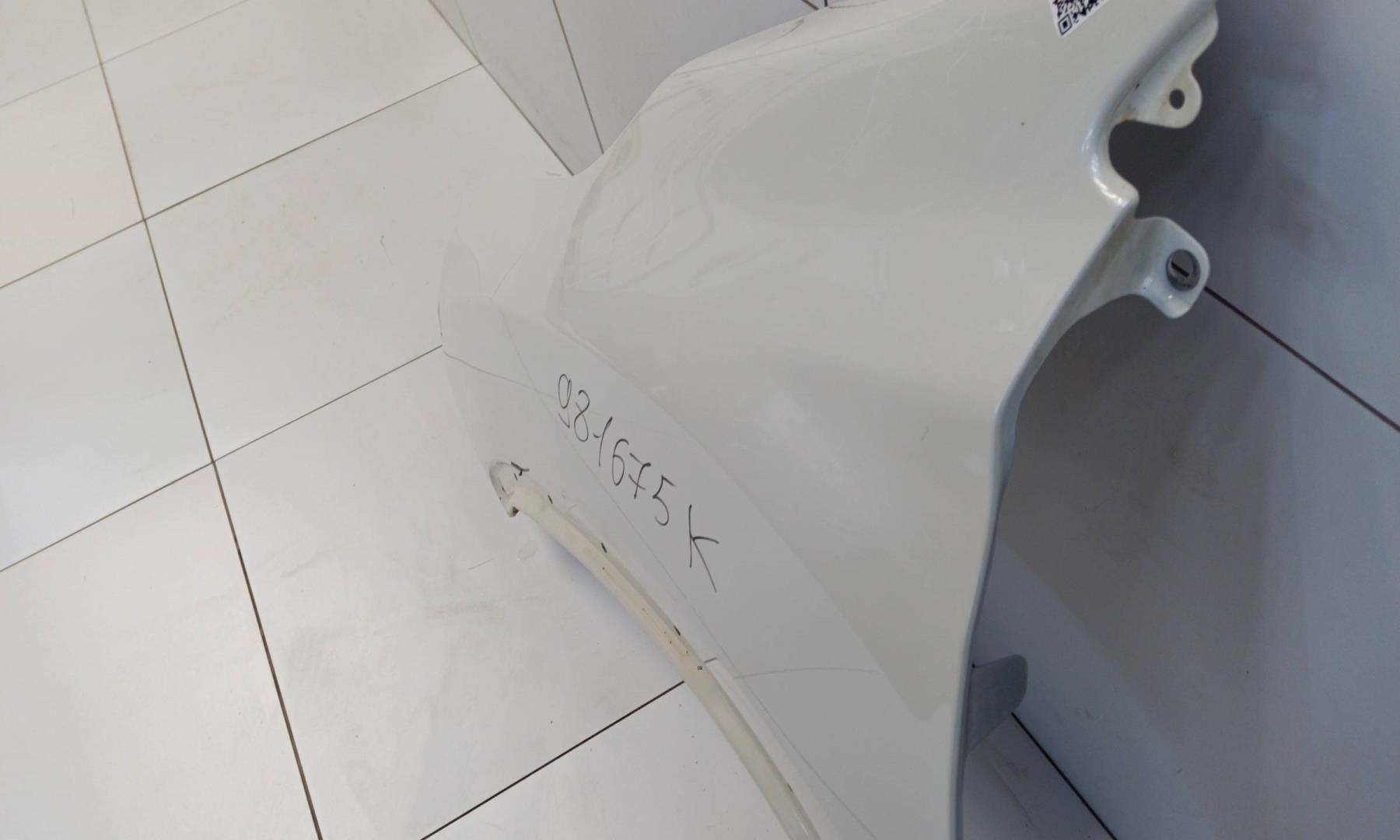 Крыло переднее левое