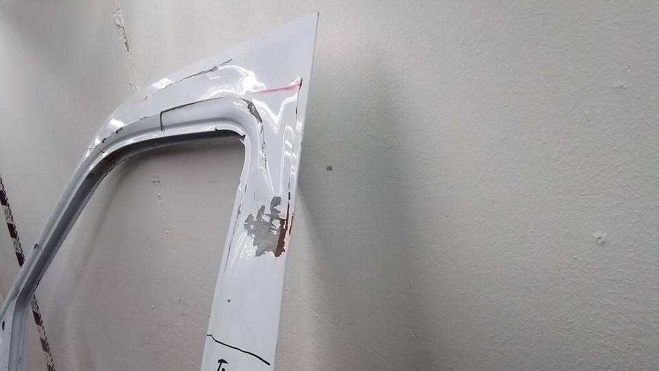 Дверь передняя левая