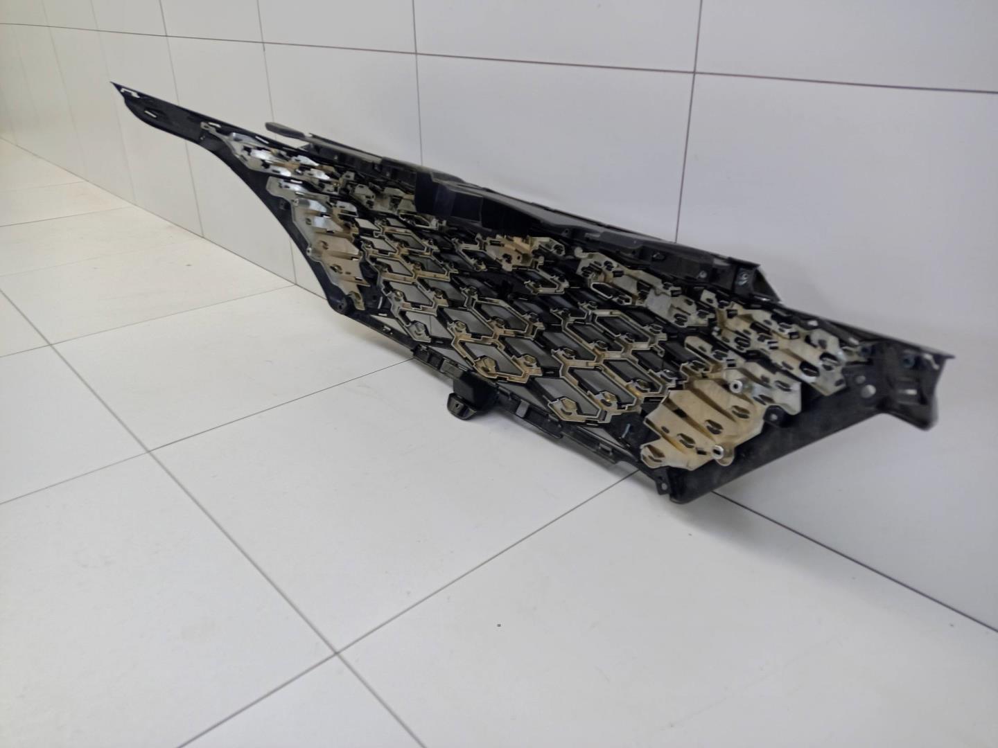 Решетка радиатора