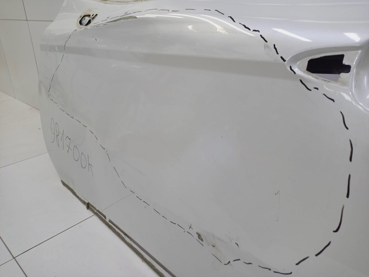 Дверь передняя левая