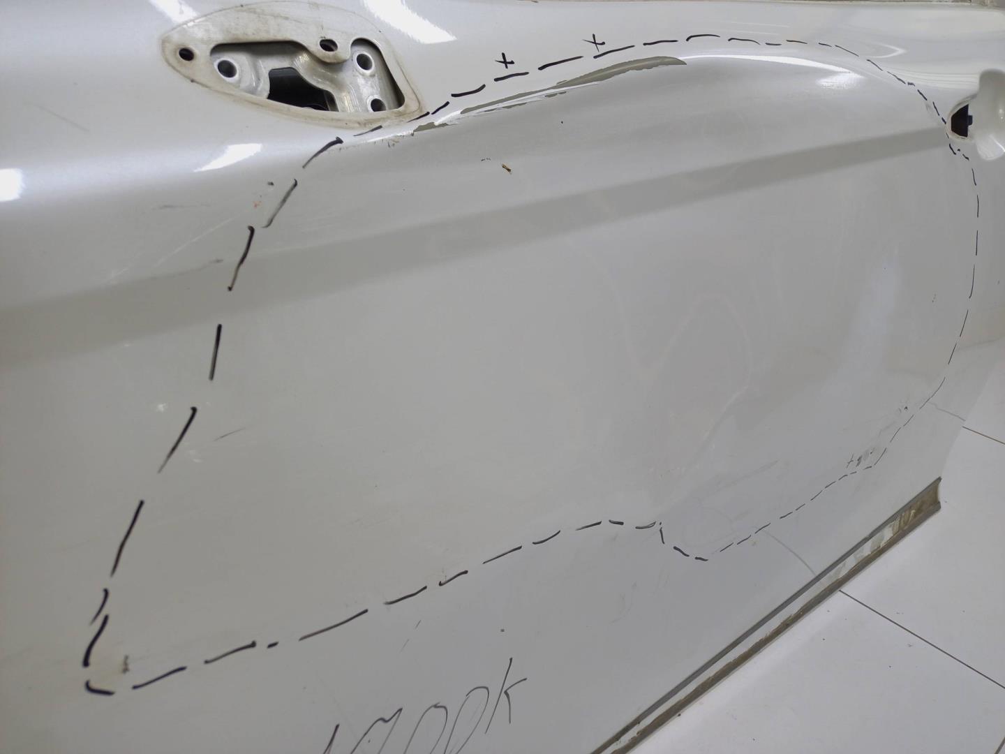 Дверь передняя левая