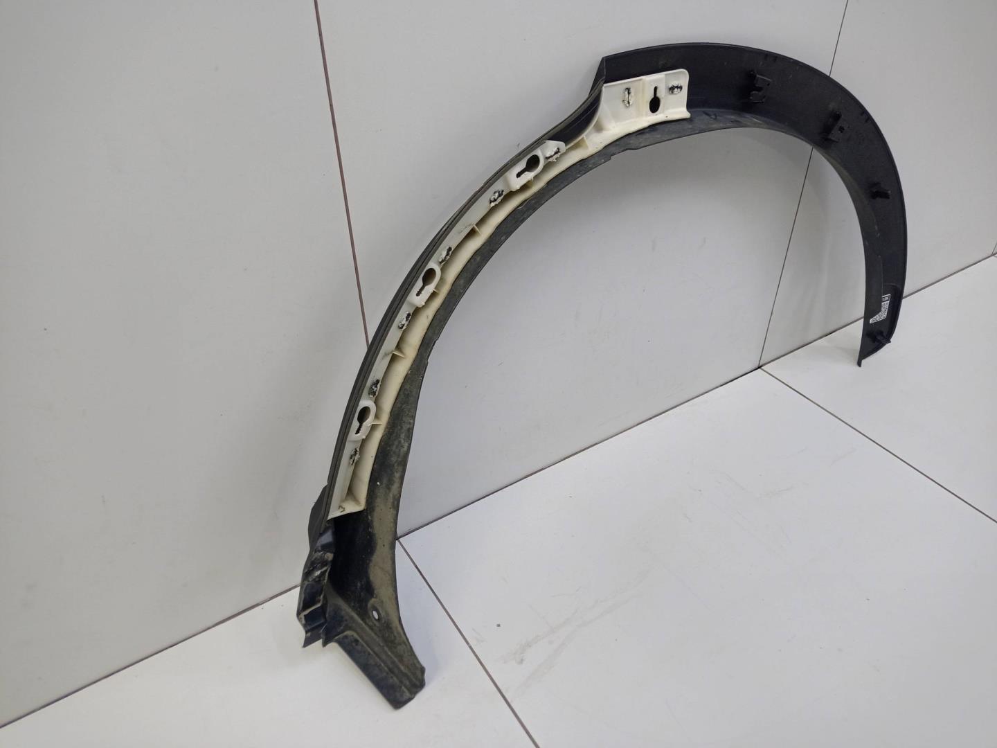 Накладка заднего крыла правого