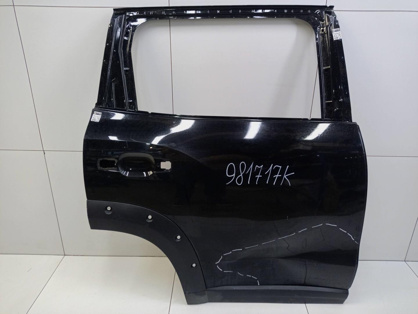 Дверь задняя правая