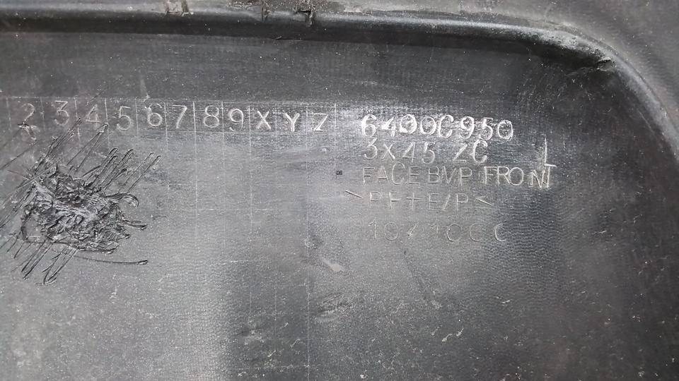 Бампер передний