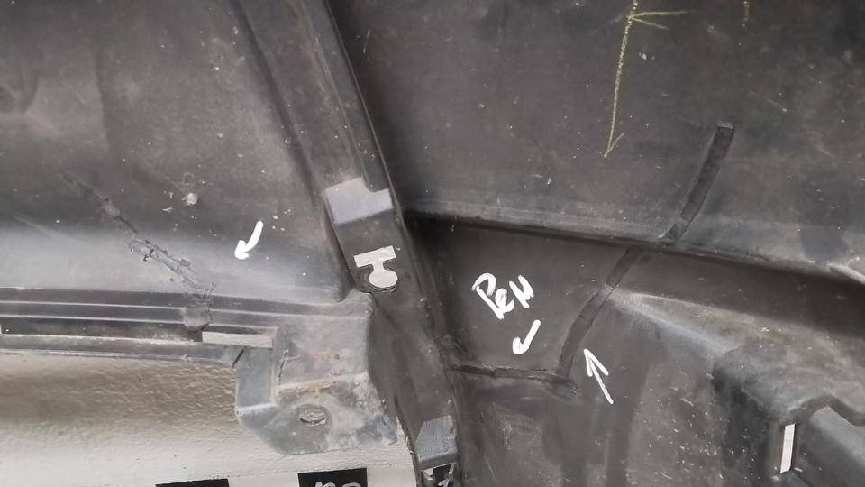 Бампер передний