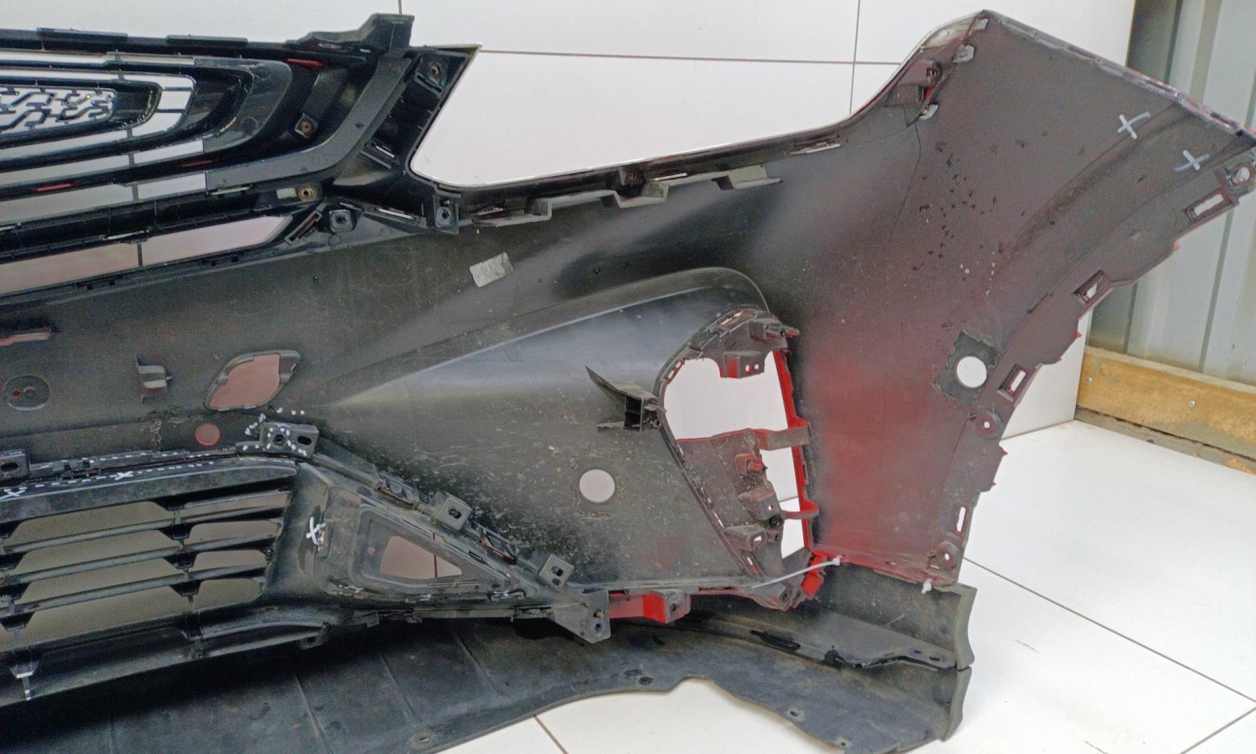 Бампер передний