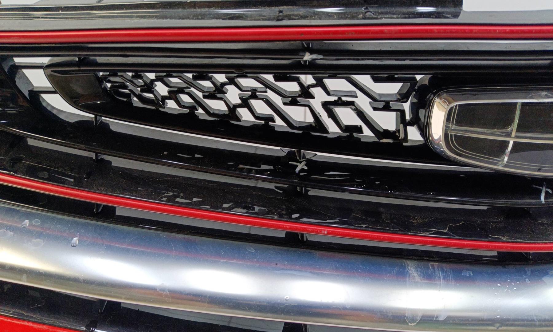 Бампер передний