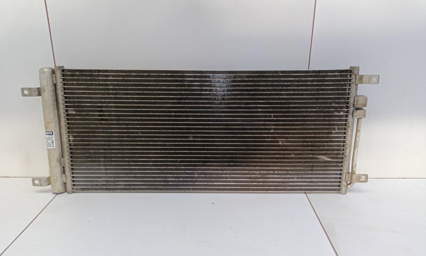 Радиатор кондиционера / конденсер