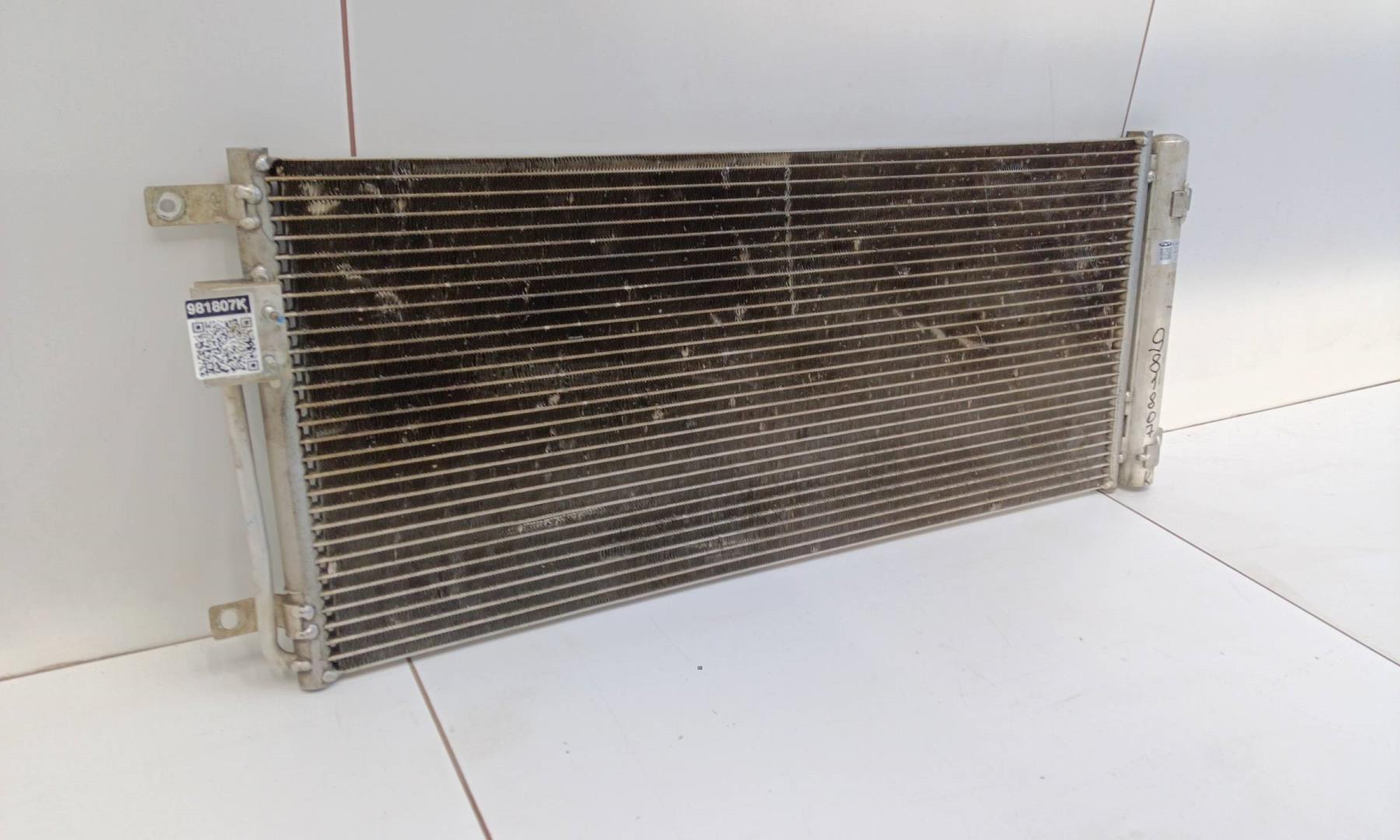 Радиатор кондиционера / конденсер