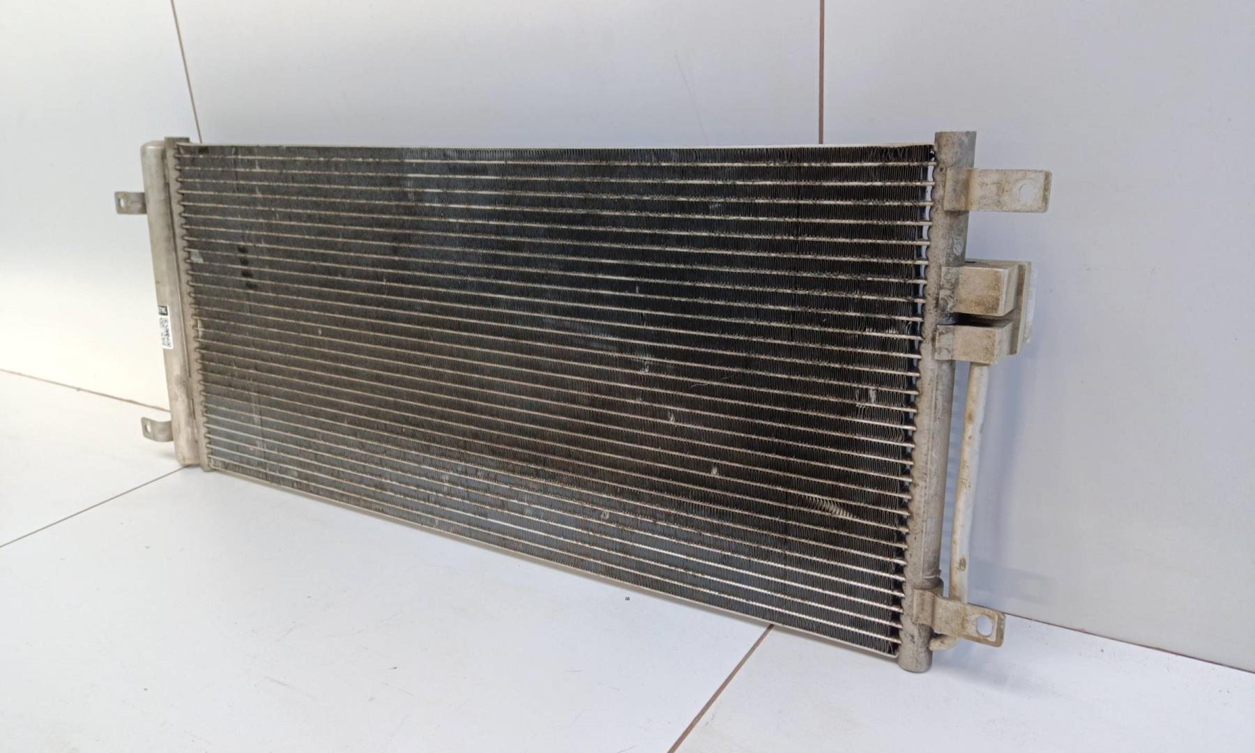 Радиатор кондиционера / конденсер