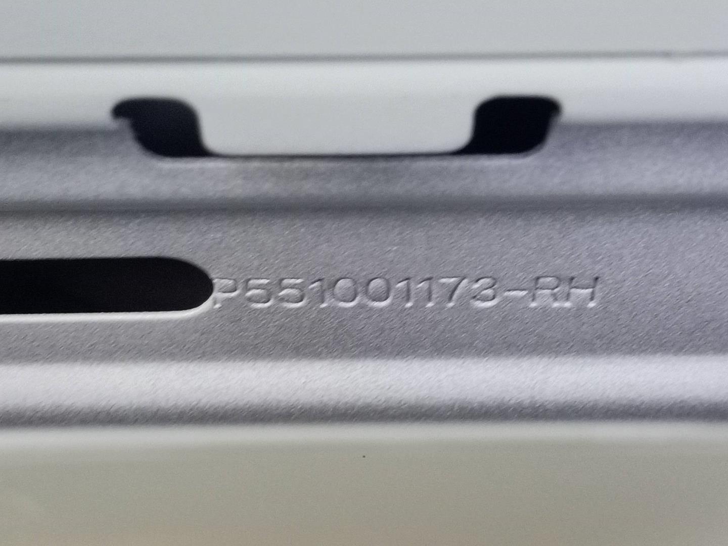 Дверь передняя правая