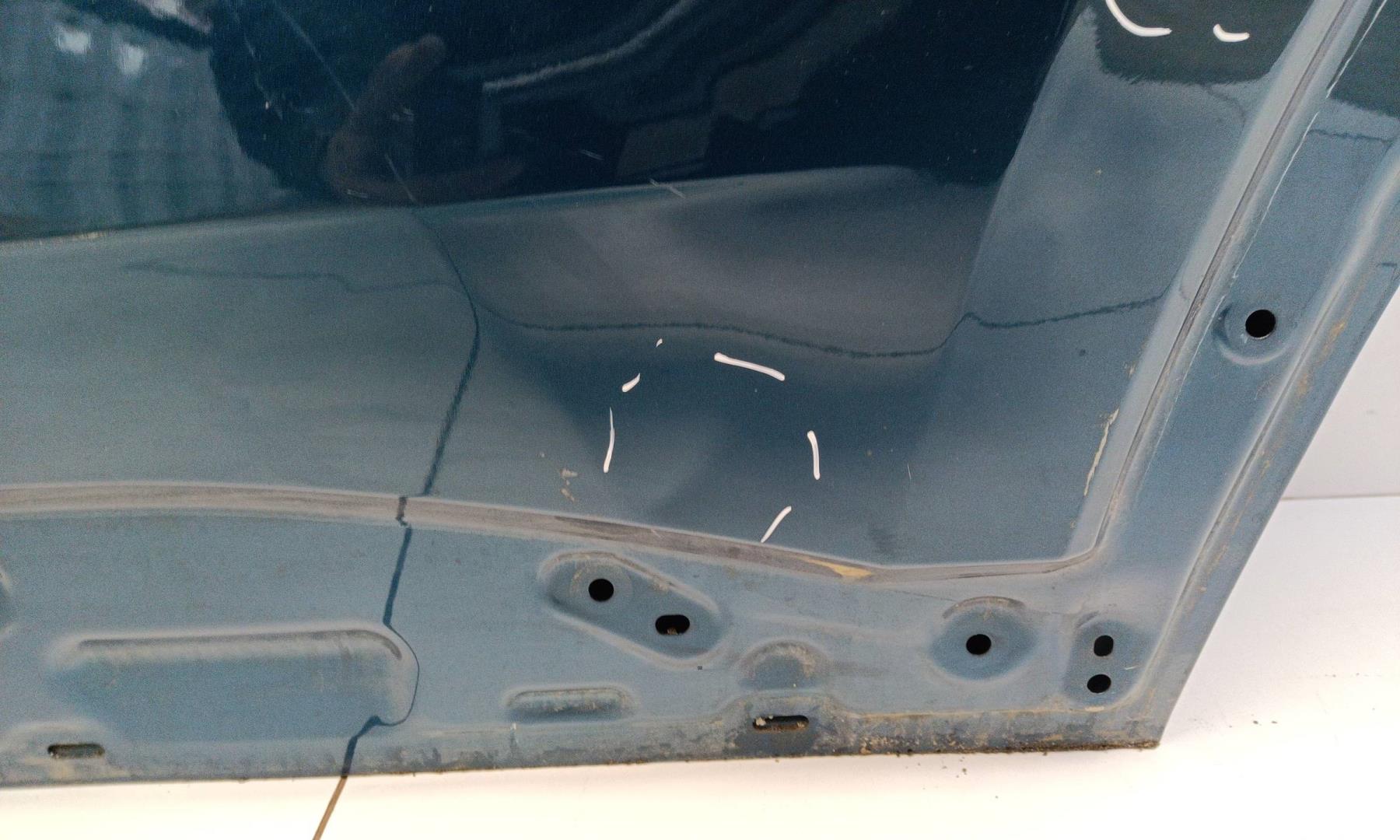 Дверь задняя левая