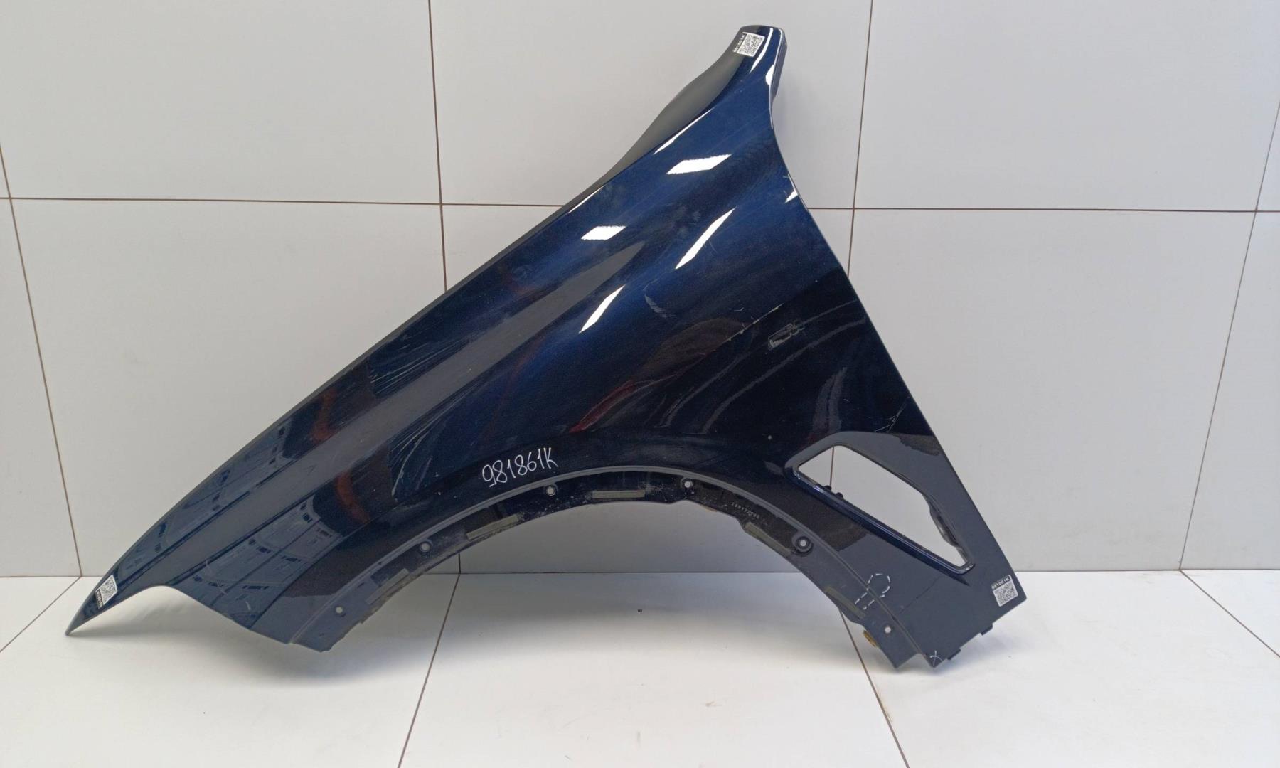 Крыло переднее левое