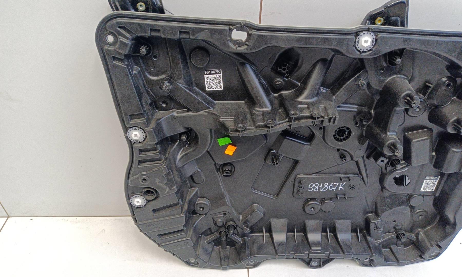 Стеклоподъемник электр. передний левый