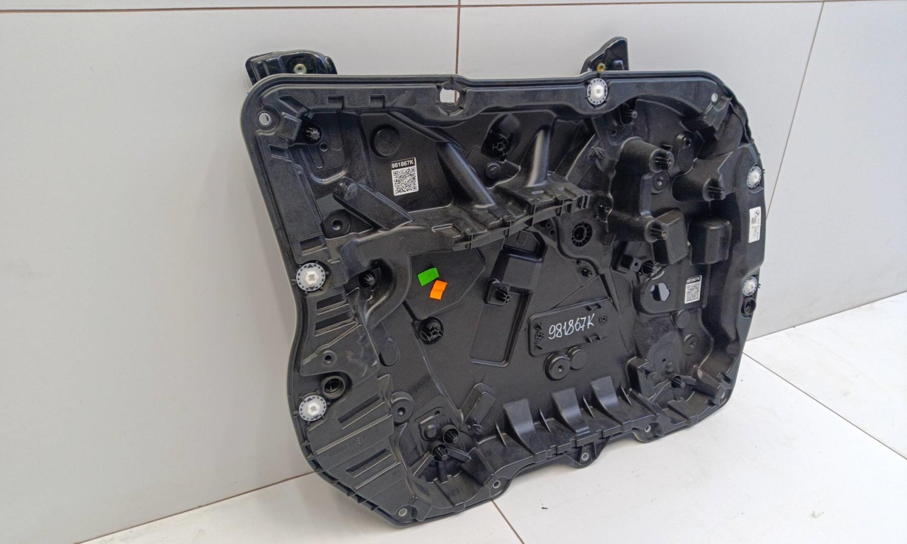 Стеклоподъемник электр. передний левый