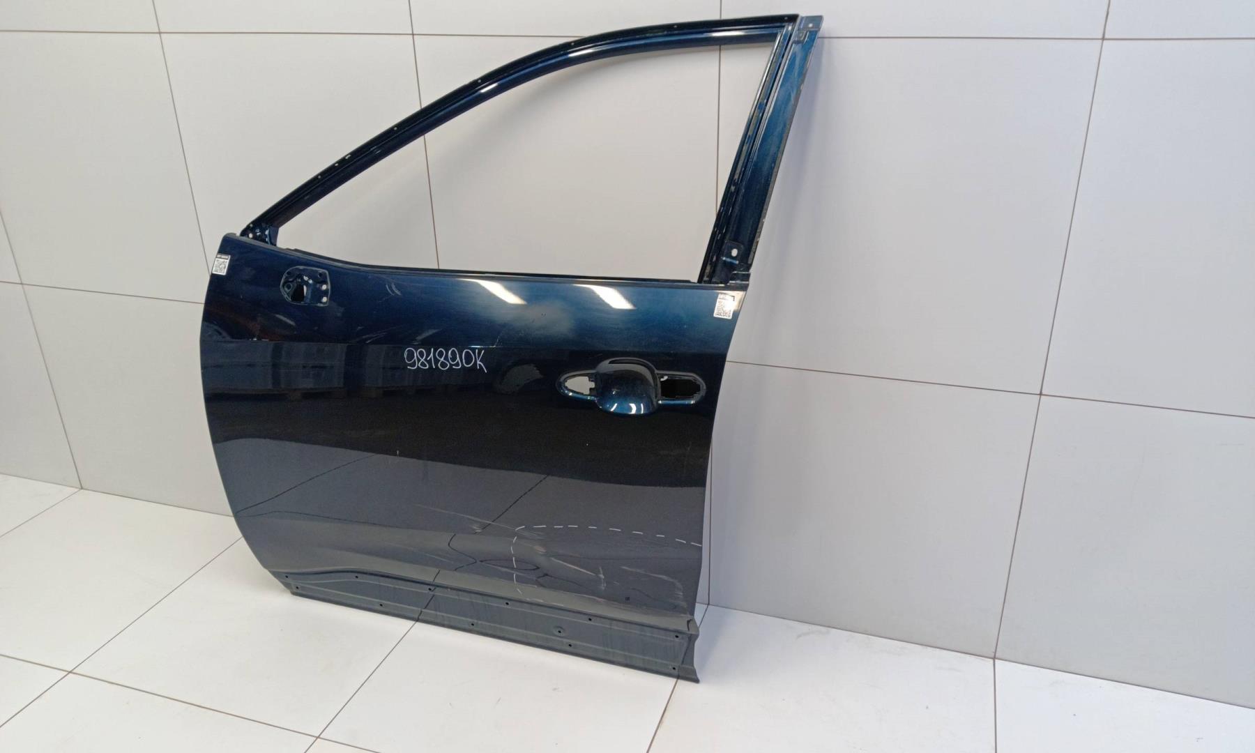 Дверь передняя левая