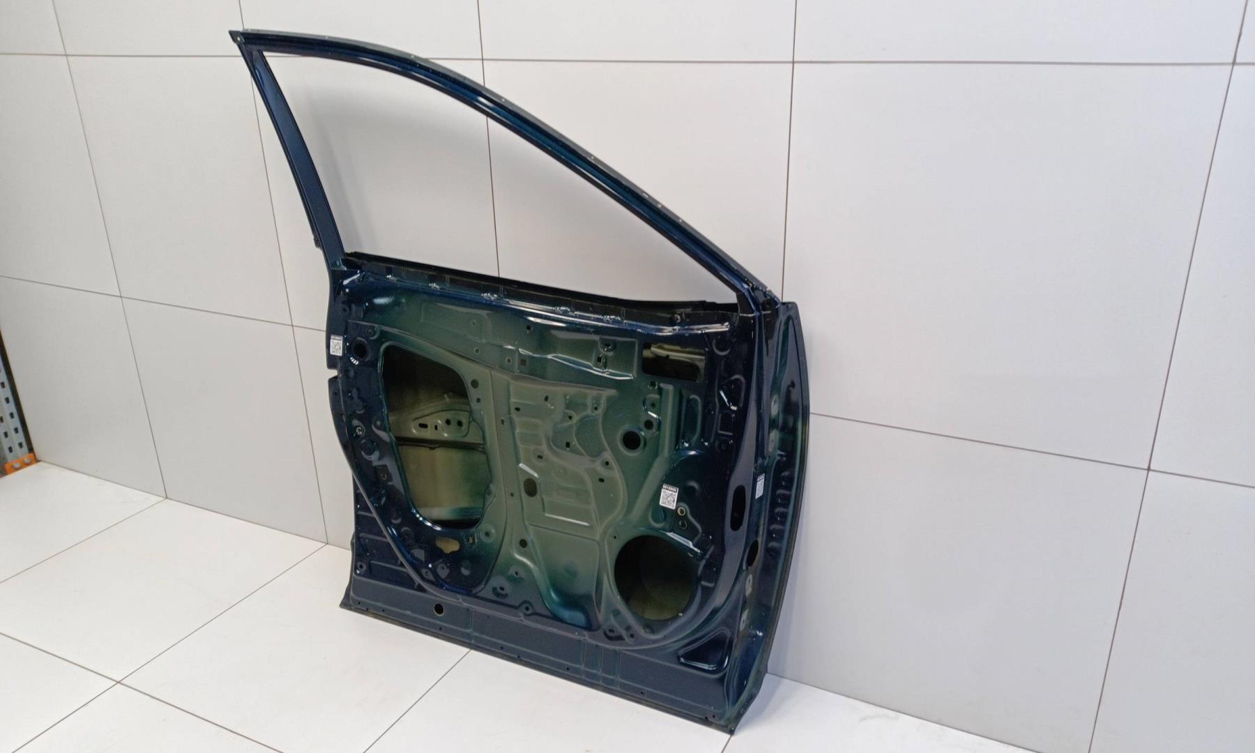 Дверь передняя левая