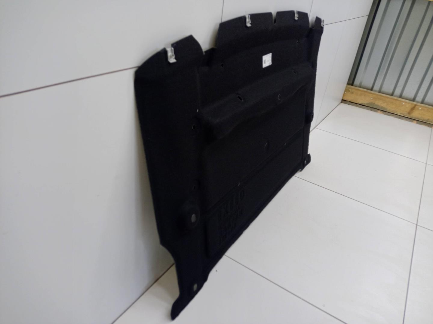 Пыльник двигателя