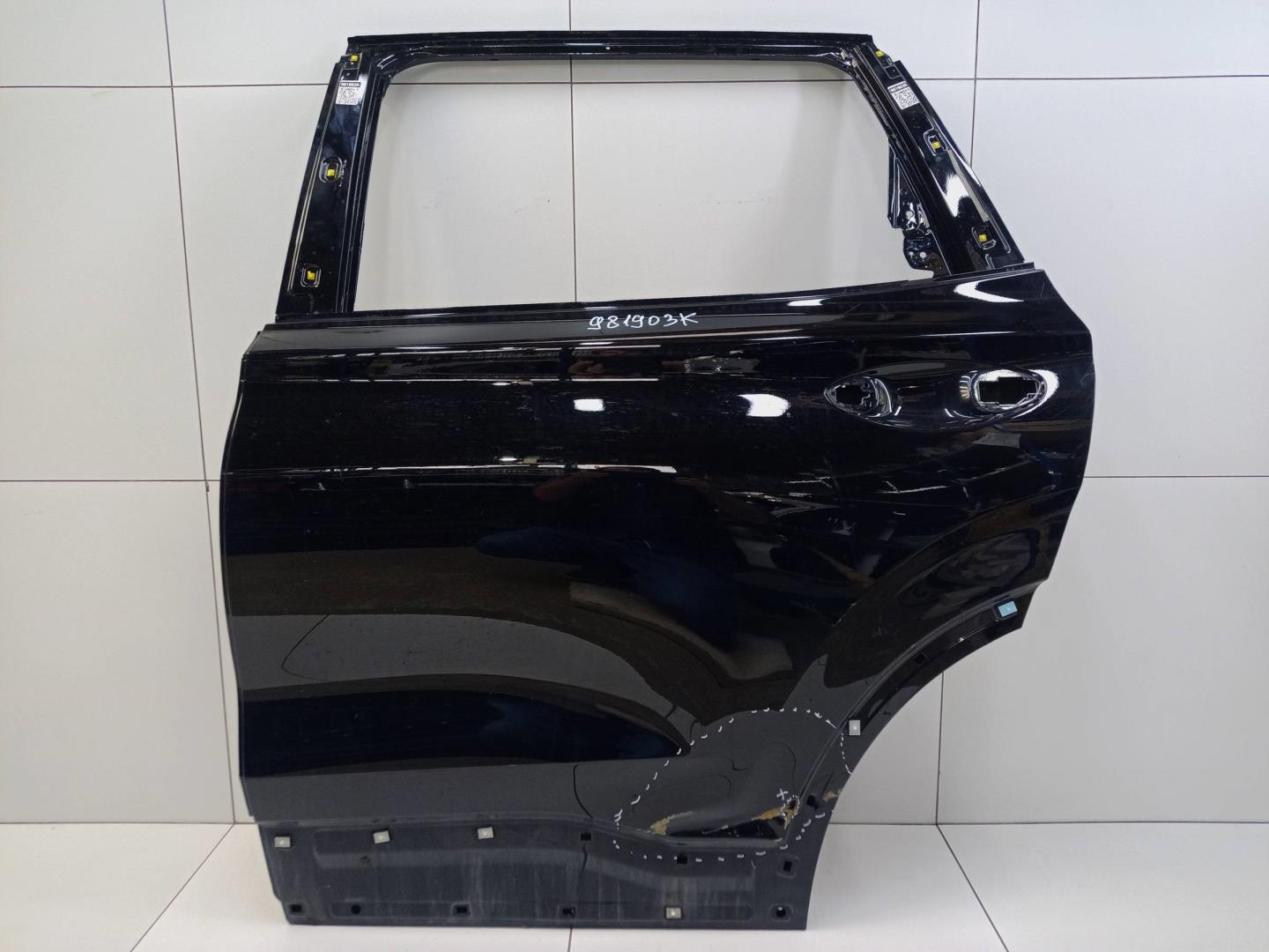 Дверь задняя левая