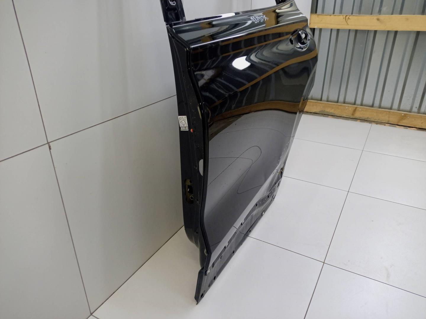 Дверь задняя левая