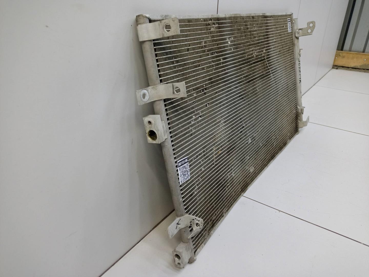 Радиатор кондиционера / конденсер