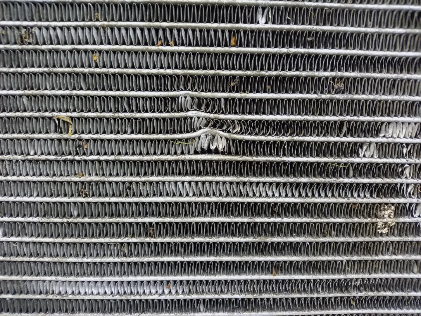 Радиатор кондиционера / конденсер