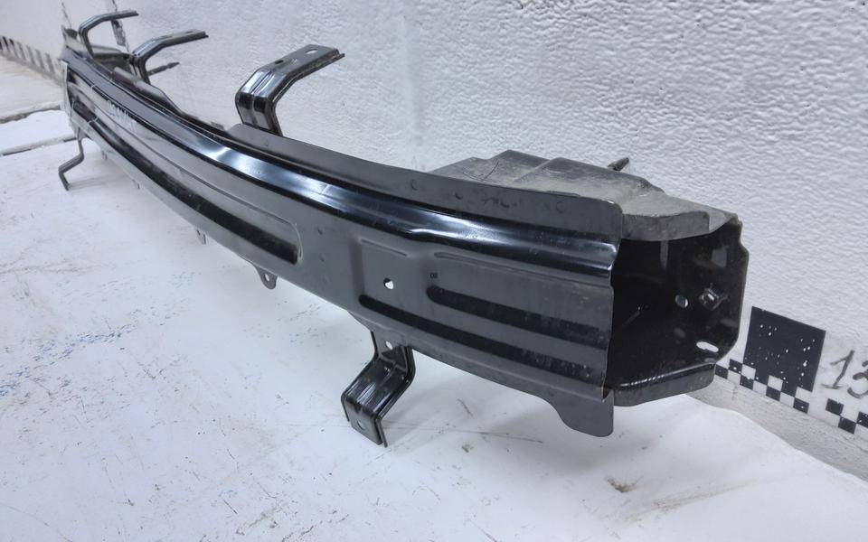 Усилитель заднего бампера