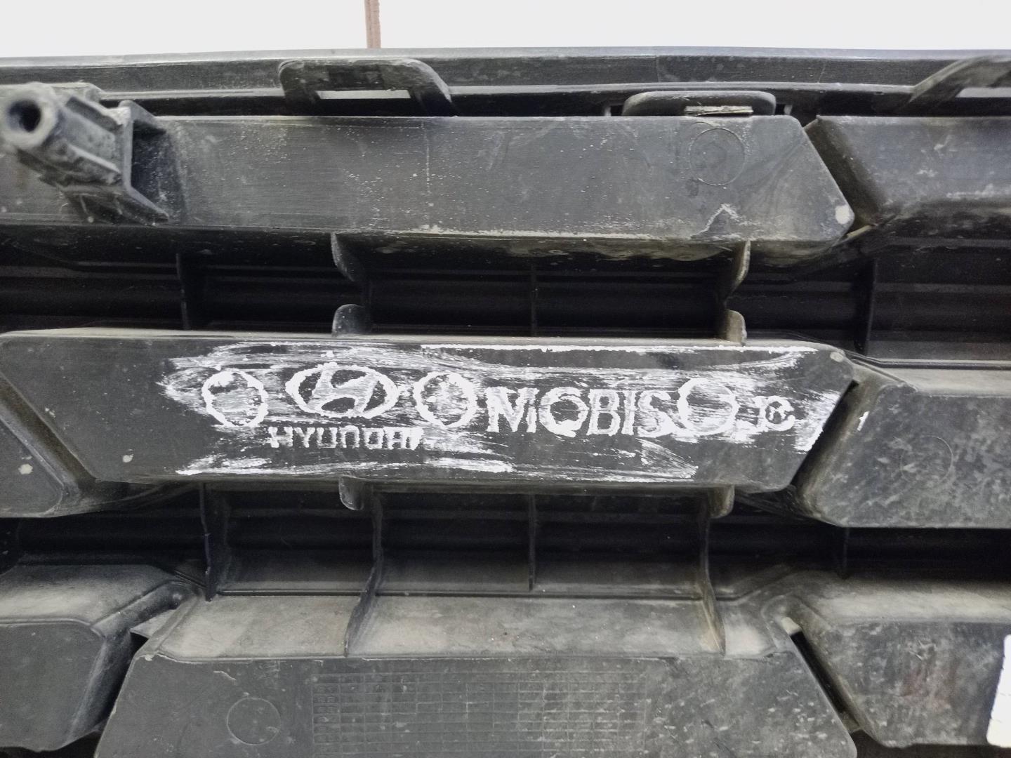 Решетка радиатора