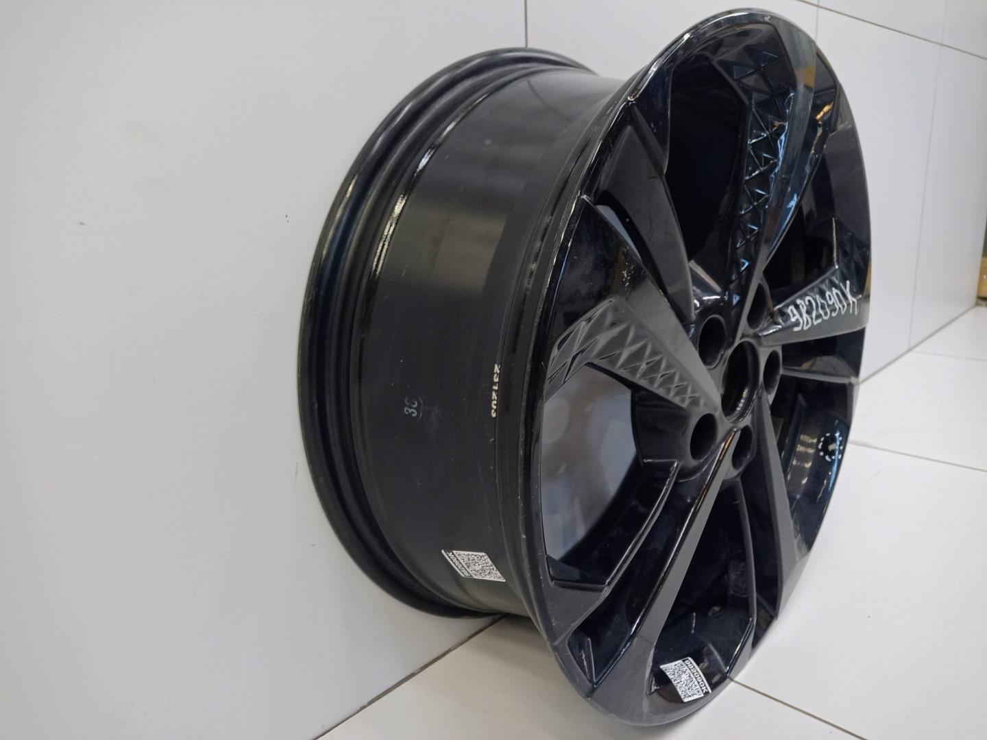 Диск колесный литой