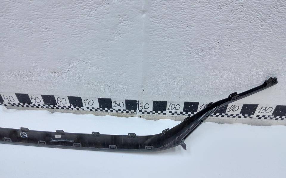 Накладка переднего бампера