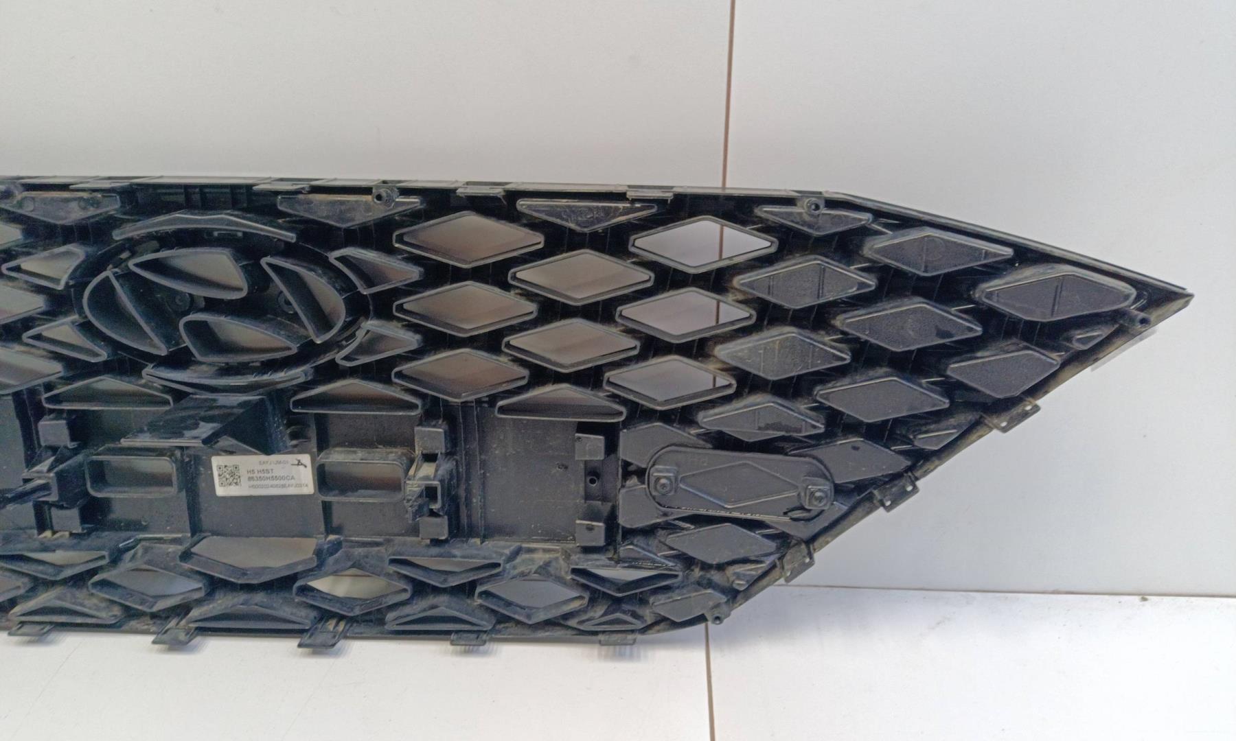 Решетка радиатора