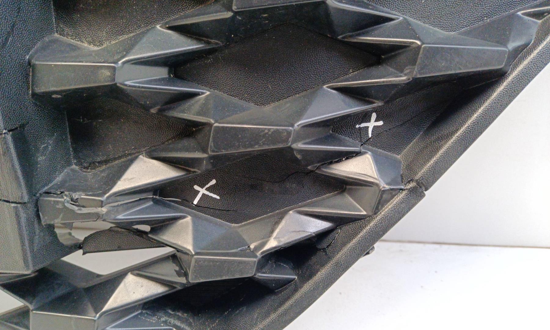 Решетка радиатора