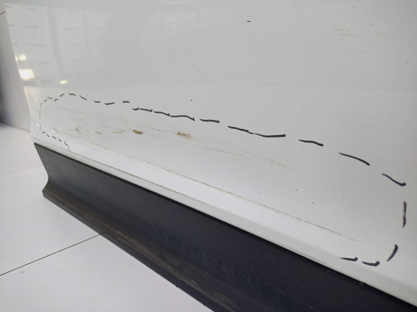 Дверь передняя правая