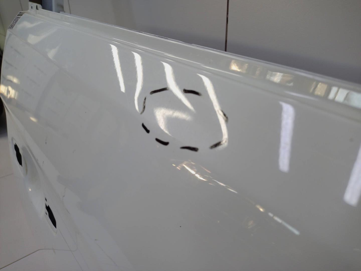 Дверь передняя правая