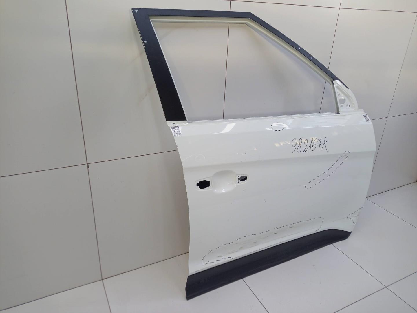 Дверь передняя правая