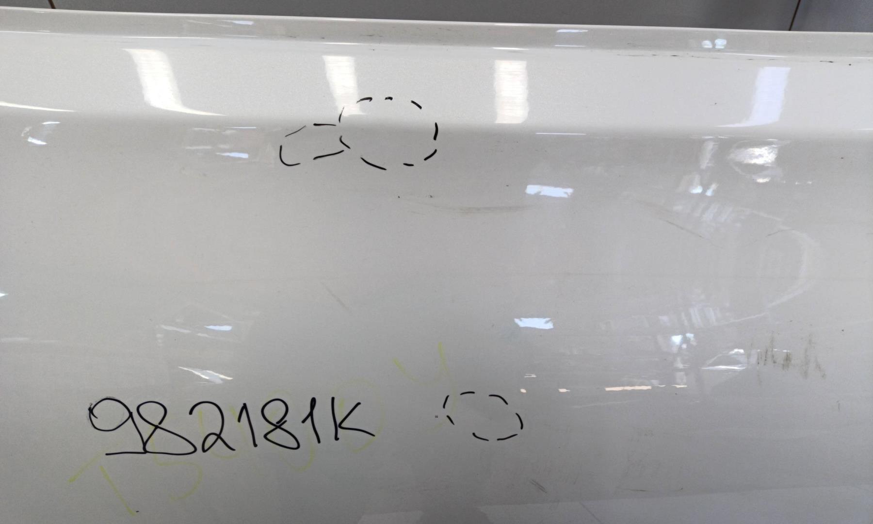 Дверь задняя правая