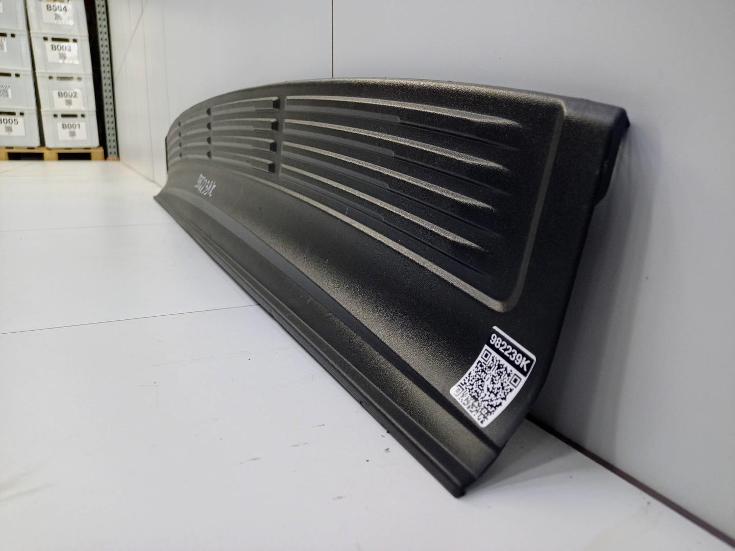 Накладка заднего бампера