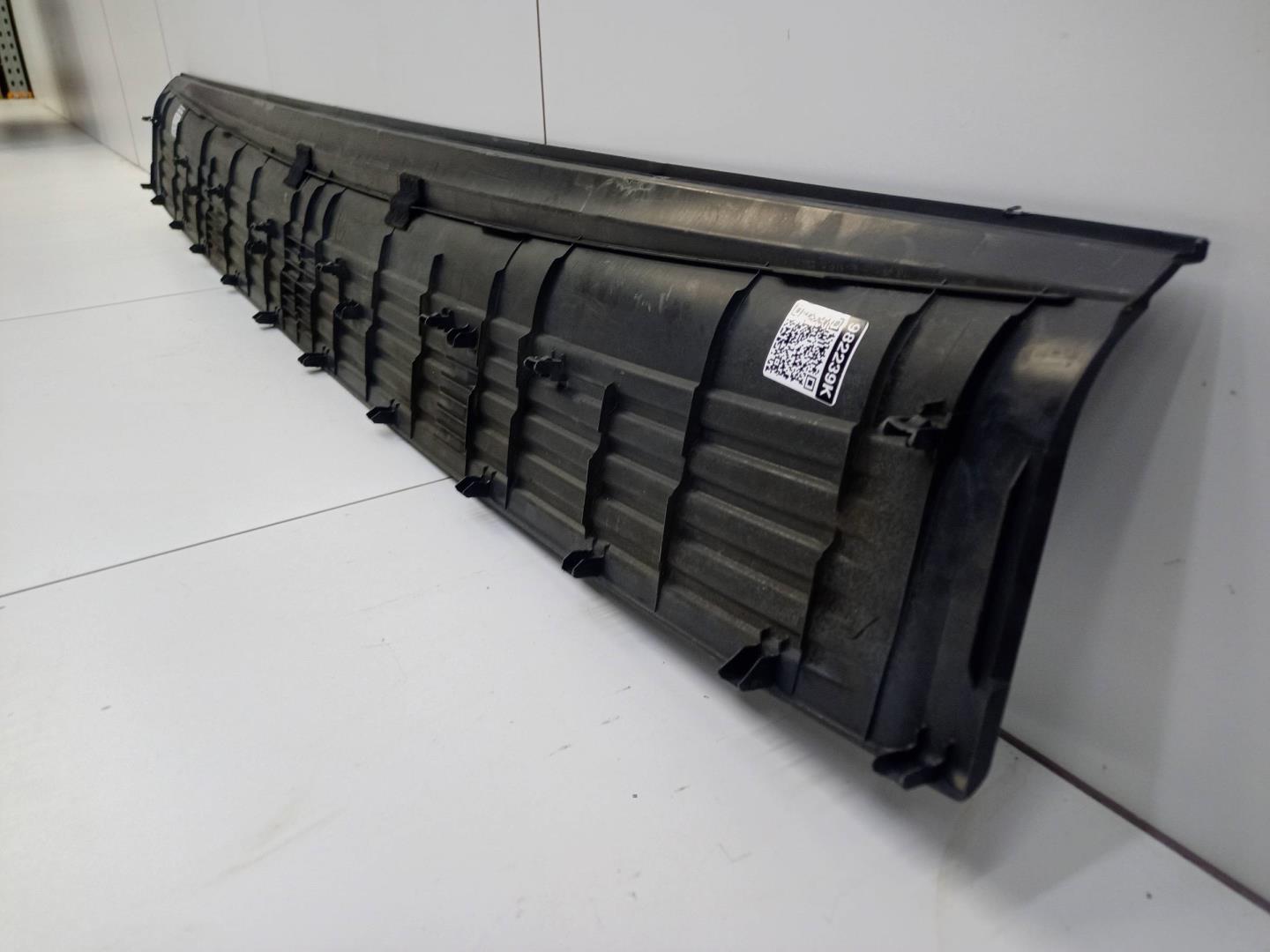 Накладка заднего бампера