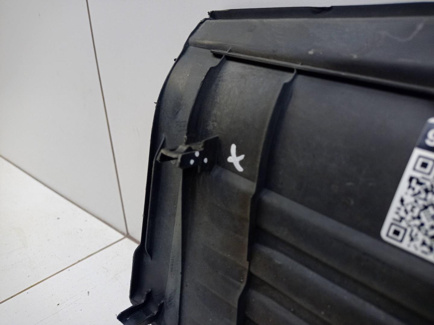 Накладка заднего бампера