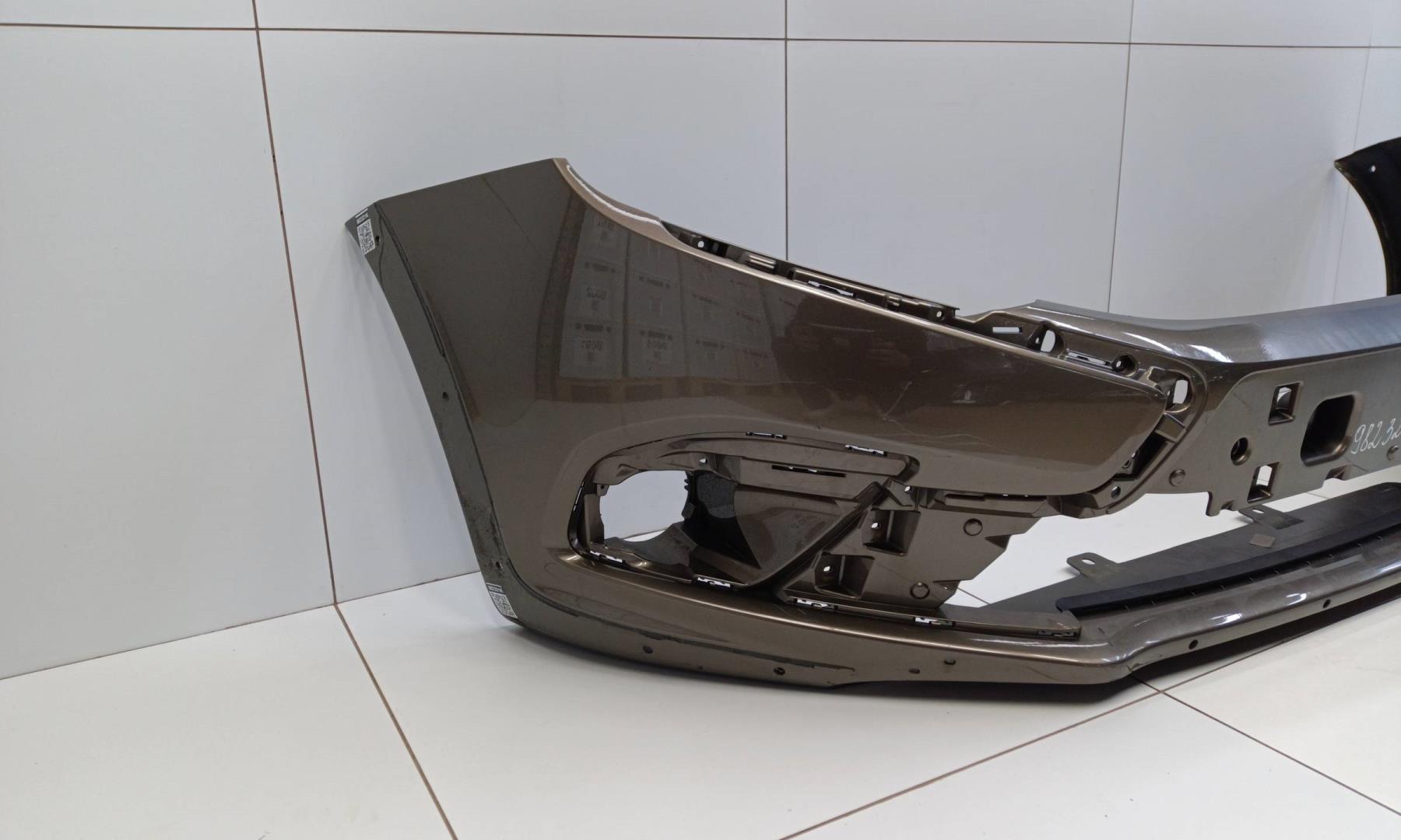 Бампер передний