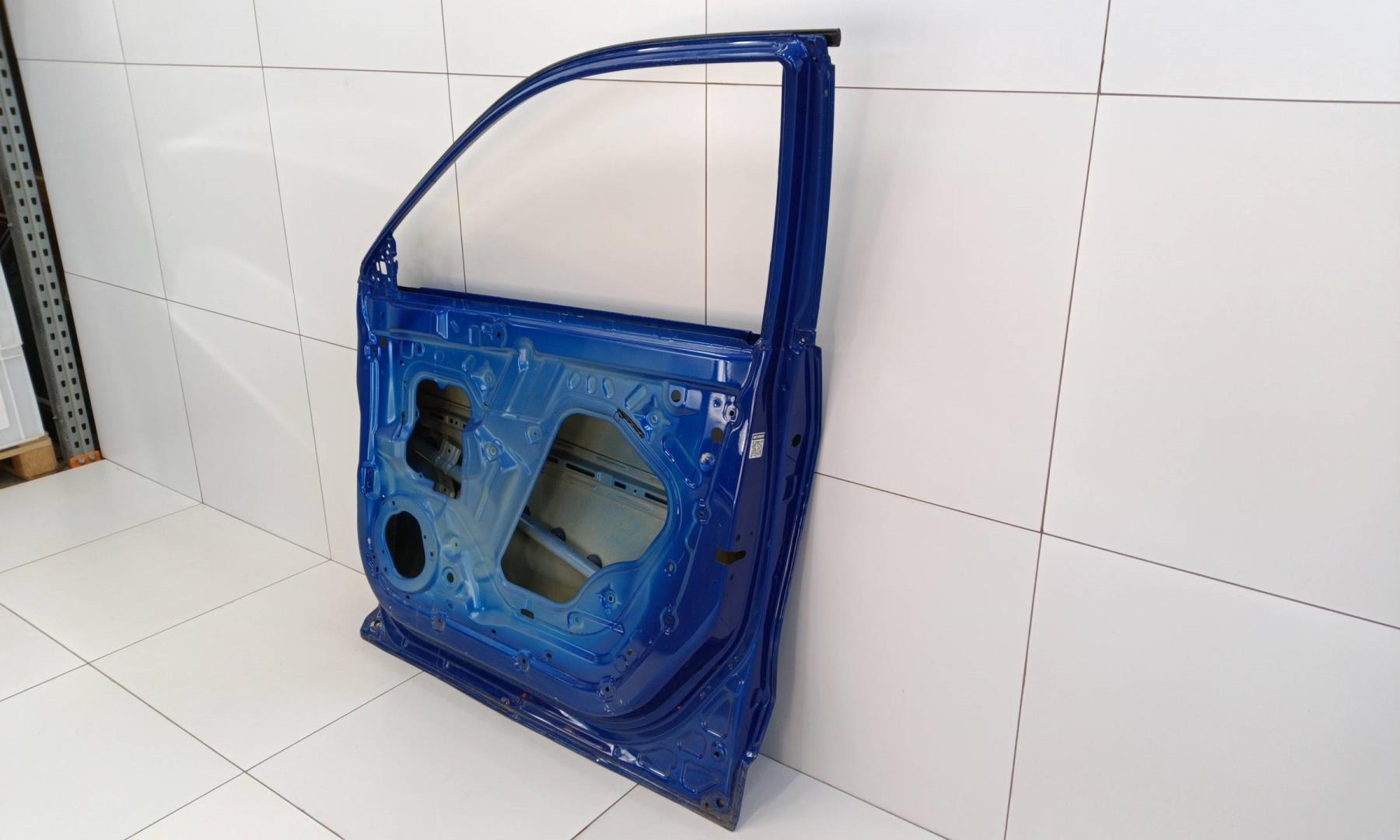 Дверь передняя правая