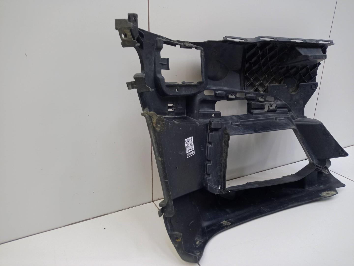 Кронштейн фары противотуманной левой