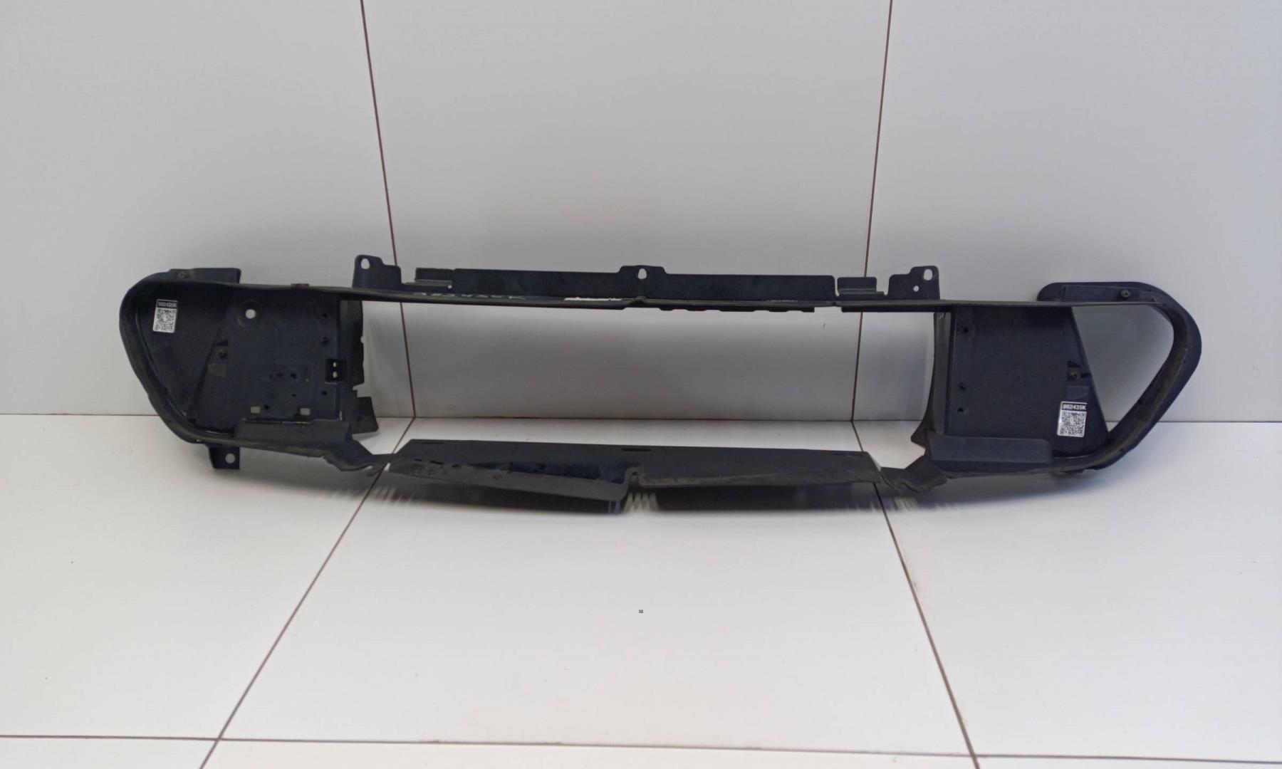 Воздуховод радиатора нижний